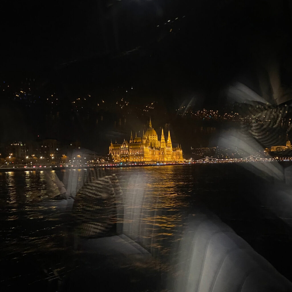 boat tour view budapest
