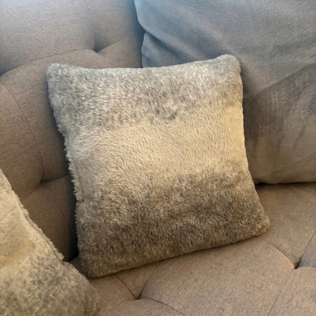 faux fur cushion