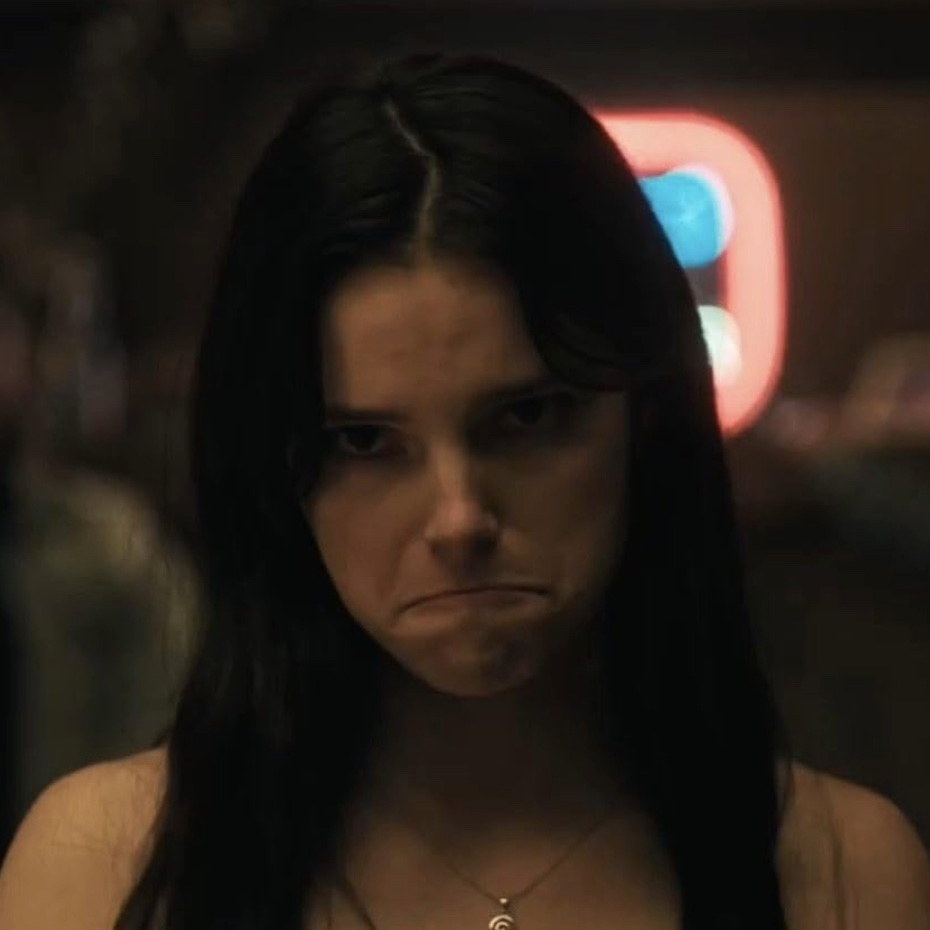 Party scene in Obsession when Nikki pulls the chair