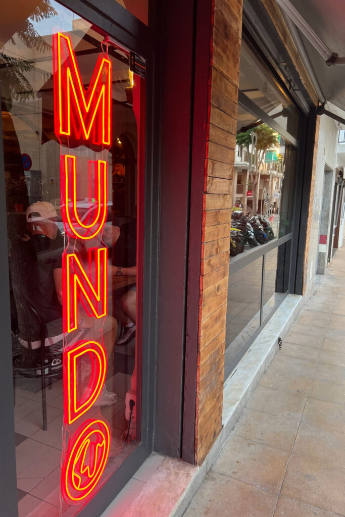 outside mundo ibiza