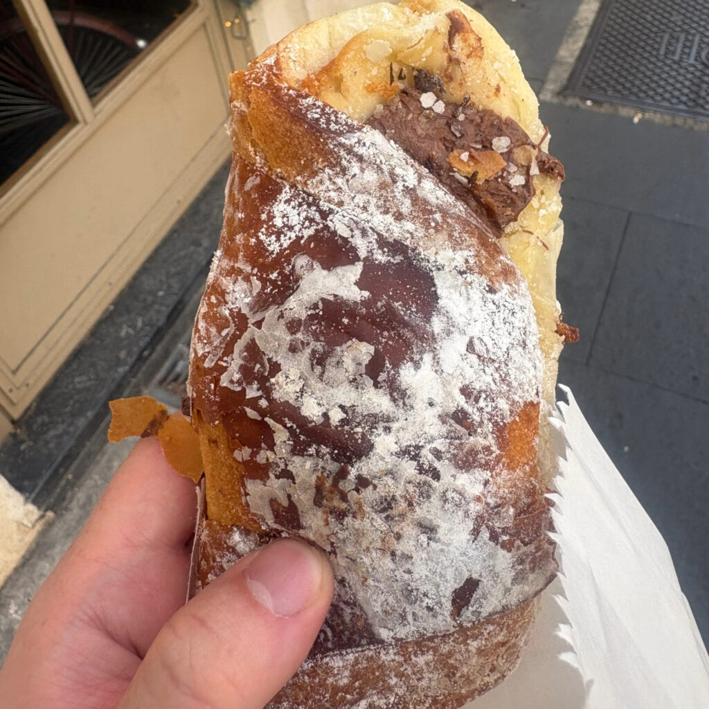 Gran Caffè Giuliana pastry
